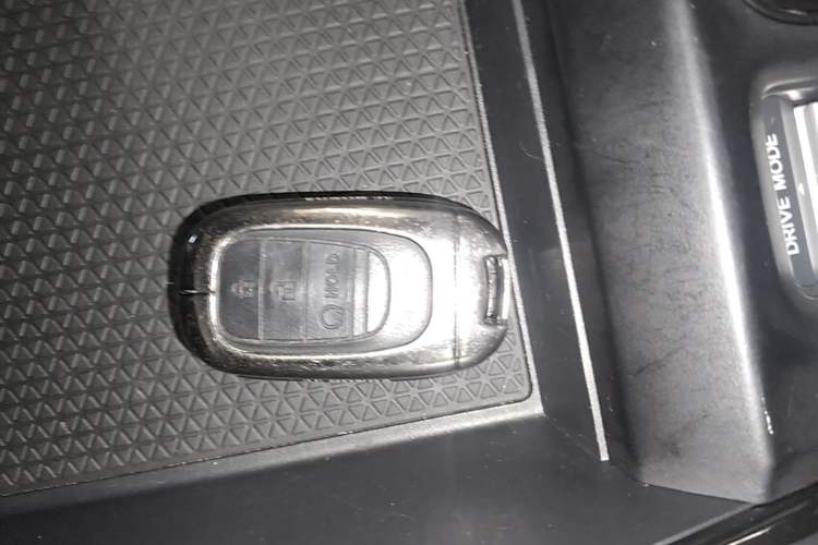 Used Honda Breeze 2023 240TURBO Two-Wheel-Drive Luxury Edition 5 Seats Vehicle Key