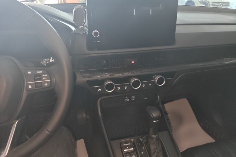 Used Honda Breeze 2023 240TURBO Two-Wheel-Drive Luxury Edition 5 Seats Audio And AC Panel
