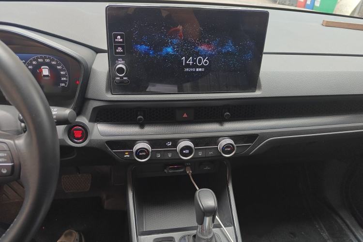 Used Honda Breeze 2023 240TURBO Two-Wheel-Drive Luxury Edition 5 Seats Audio And AC Panel