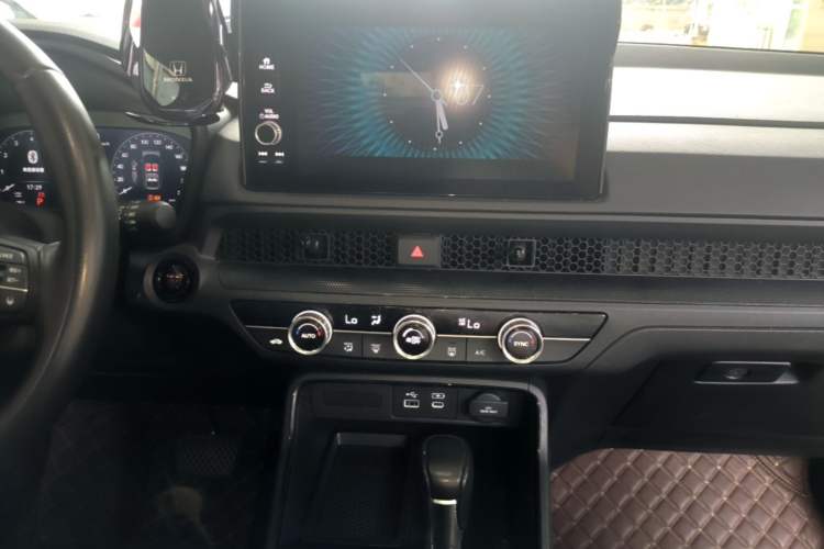 Used Honda Breeze 2023 240TURBO Two-Wheel-Drive Luxury Edition 5 Seats Audio And AC Panel
