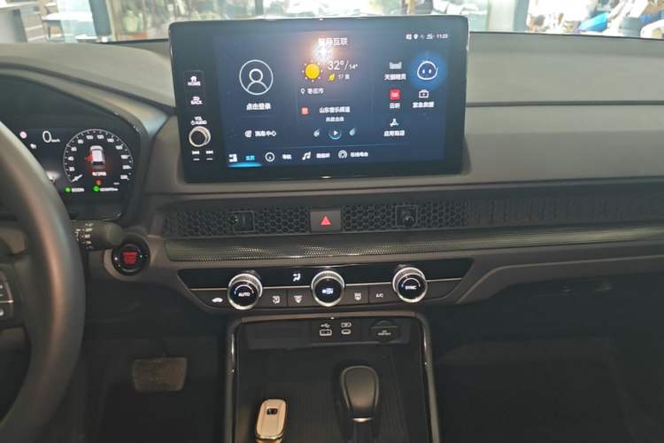 Used Honda Breeze 2023 240TURBO Two-Wheel-Drive Luxury Edition 5 Seats Audio And AC Panel