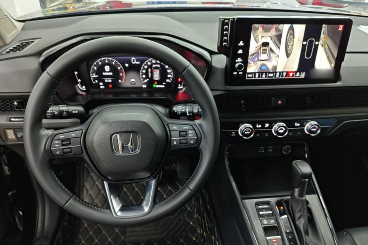 Used Honda Breeze 2023 240TURBO Two-Wheel-Drive Luxury PRO 7-Seater Center Console