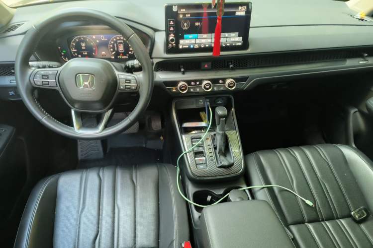 Used Honda Breeze 2023 240TURBO Two-Wheel-Drive Luxury Edition 5 Seats Center Console