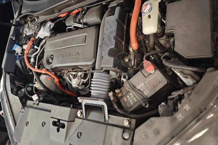 Used Honda Breeze 2023 eHEV Two-Wheel Drive Prestige Edition Engine Bay