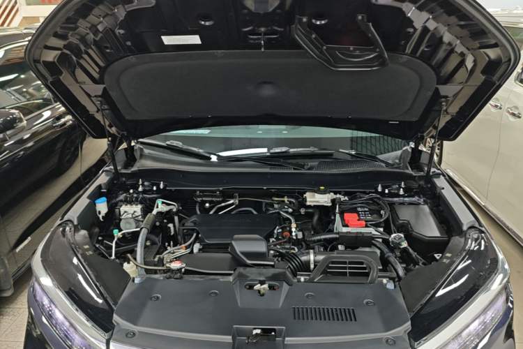 Used Honda Breeze 2023 240TURBO Two-Wheel-Drive Luxury PRO 7-Seater Engine Bay