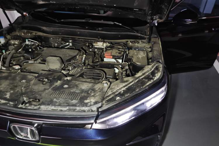 Used Honda Breeze 2023 240TURBO Two-Wheel-Drive Elite PRO 7-Seater Engine Bay Left