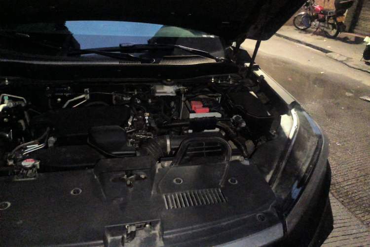 Used Honda Breeze 2023 240TURBO Two-Wheel-Drive Luxury PRO 7-Seater Engine Bay Left