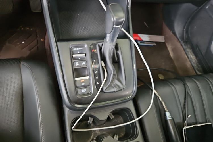 Used Honda Breeze 2023 240TURBO Two-Wheel-Drive Luxury Edition 5 Seats Gear Lever