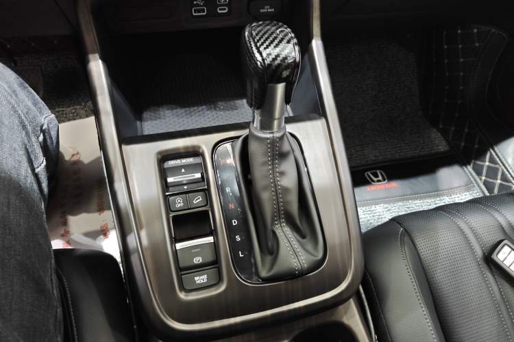 Used Honda Breeze 2023 240TURBO Two-Wheel-Drive Prestige Edition 5 Seats Gear Lever