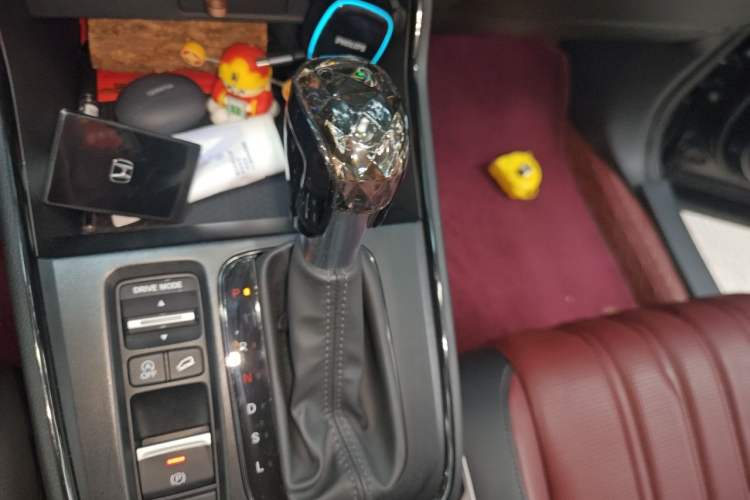 Used Honda Breeze 2023 240TURBO Two-Wheel-Drive Prestige Edition PRO 7-Seater Gear Lever