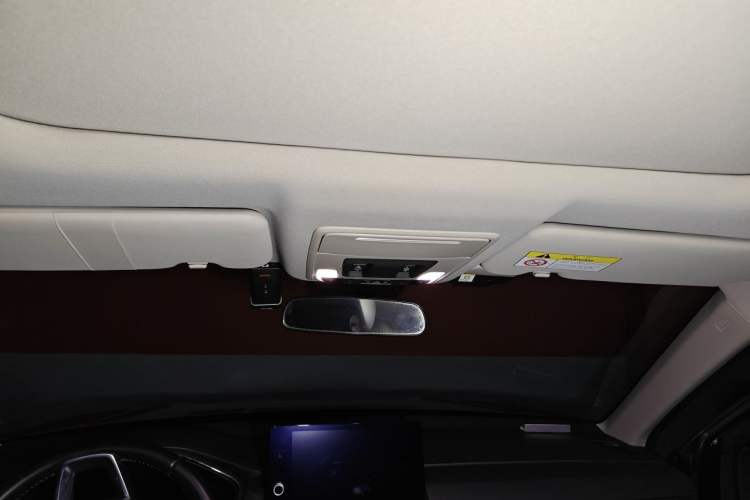Used Honda Breeze 2023 240TURBO Two-Wheel-Drive Elite PRO 7-Seater Headliner
