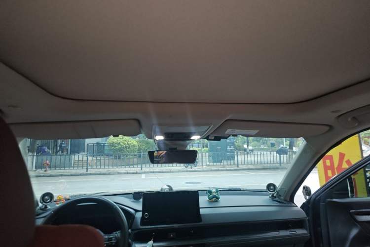 Used Honda Breeze 2023 240TURBO Two-Wheel-Drive Prestige Edition PRO 7-Seater Headliner