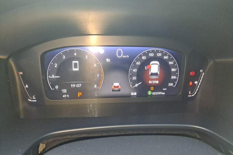 Used Honda Breeze 2023 240TURBO Two-Wheel-Drive Luxury Edition 5 Seats Instrument Cluster