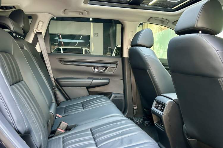 Used Honda Breeze 2023 240TURBO Two-Wheel-Drive Luxury Edition 5 Seats Interior 5