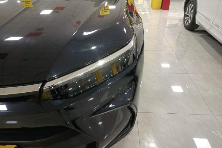 Used Honda Breeze 2023 240TURBO Two-Wheel-Drive Luxury Edition 5 Seats Left Front Headlight