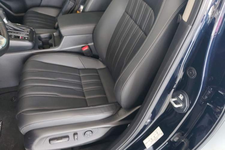 Used Honda Breeze 2023 240TURBO Two-Wheel-Drive Luxury Edition 5 Seats Left Front Seat