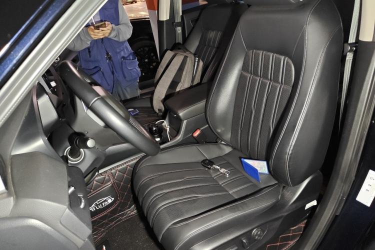 Used Honda Breeze 2023 240TURBO Two-Wheel-Drive Elite PRO 7-Seater Left Front Seat