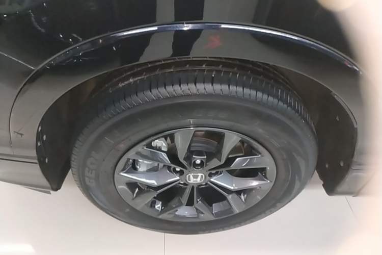 Used Honda Breeze 2023 240TURBO Two-Wheel-Drive Luxury Edition 5 Seats Left Front Wheel Hub
