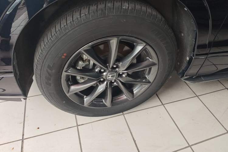 Used Honda Breeze 2023 240TURBO Two-Wheel-Drive Prestige Edition 5 Seats Left Front Wheel Hub