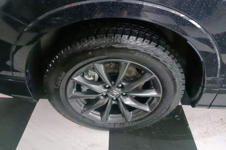 Used Honda Breeze 2023 240TURBO Two-Wheel-Drive Prestige Edition 5 Seats Left Front Wheel Hub