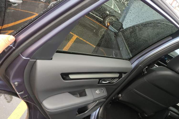 Used Honda Breeze 2023 eHEV Four-Wheel Drive Supreme Edition Left Rear Door Interior