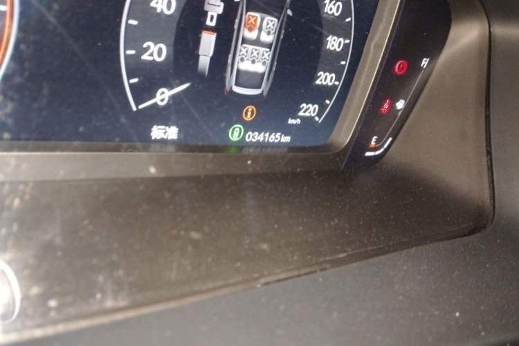 Used Honda Breeze 2023 240TURBO Two-Wheel-Drive Luxury Edition 5 Seats Odometer Close Up