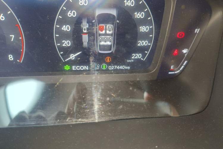 Used Honda Breeze 2023 240TURBO Two-Wheel-Drive Luxury Edition 5 Seats Odometer Close Up