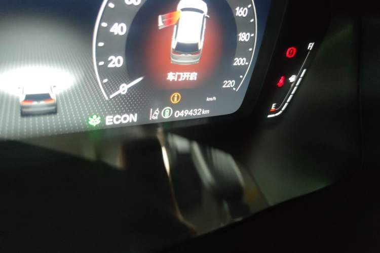 Used Honda Breeze 2023 240TURBO Two-Wheel-Drive Luxury Edition 5 Seats Odometer Close Up