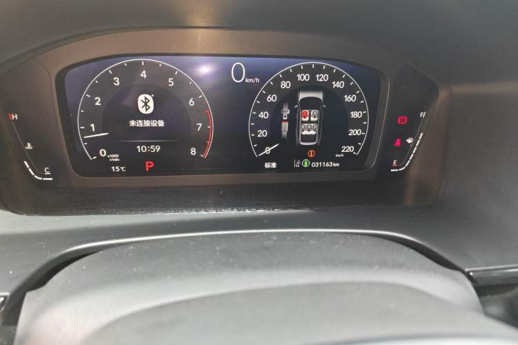 Used Honda Breeze 2023 240TURBO Two-Wheel-Drive Luxury Edition 5 Seats Odometer Close Up