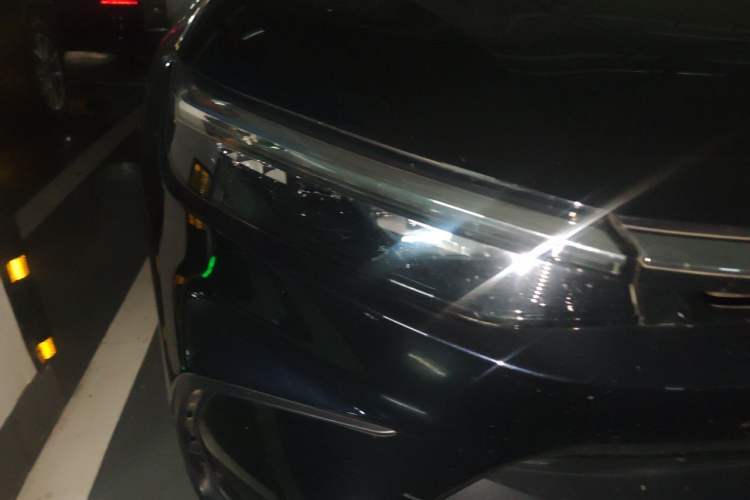 Used Honda Breeze 2023 240TURBO Two-Wheel-Drive Luxury Edition 5 Seats Right Front Headlight