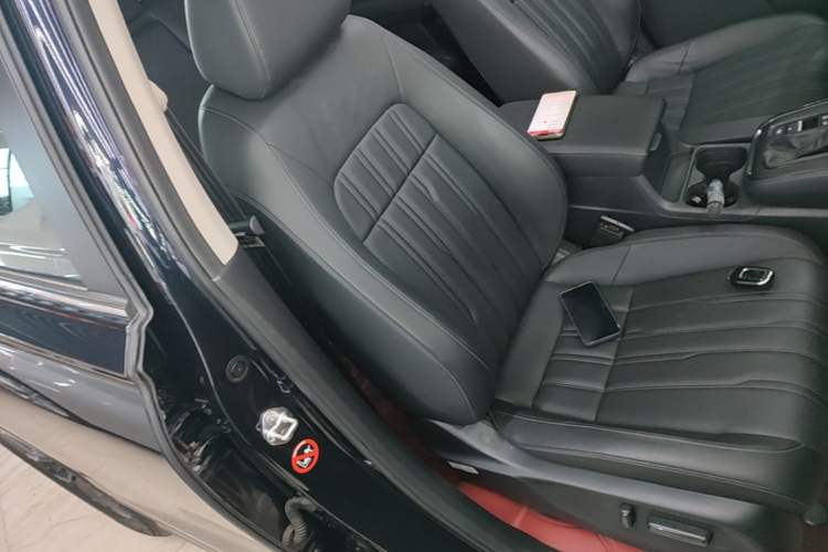 Used Honda Breeze 2023 240TURBO Two-Wheel-Drive Luxury Edition 5 Seats Right Front Seat