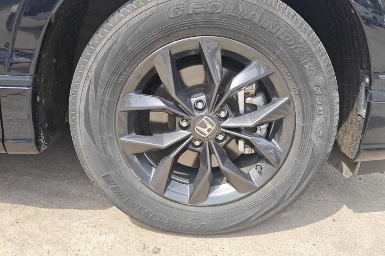 Used Honda Breeze 2023 240TURBO Two-Wheel-Drive Luxury Edition 5 Seats Right Front Wheel Hub