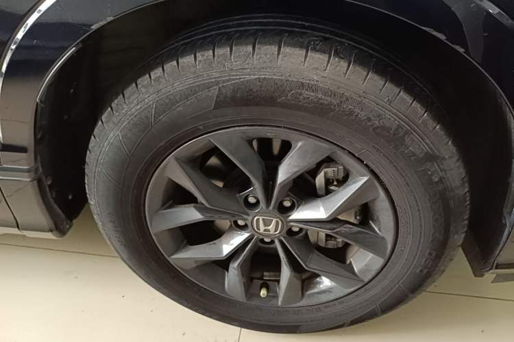 Used Honda Breeze 2023 240TURBO Two-Wheel-Drive Luxury Edition 5 Seats Right Front Wheel Hub