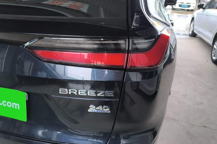 Used Honda Breeze 2023 240TURBO Two-Wheel-Drive Luxury Edition 5 Seats Right Rear Taillight