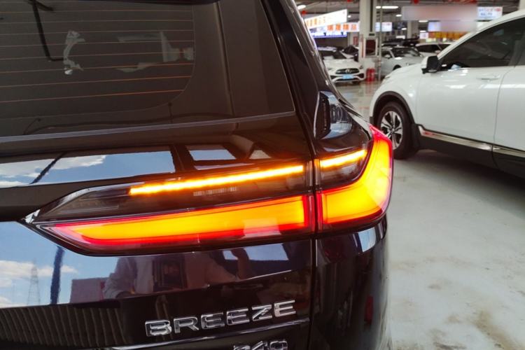 Used Honda Breeze 2023 240TURBO Two-Wheel-Drive Luxury Edition 5 Seats Right Rear Taillight
