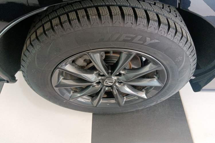 Used Honda Breeze 2023 240TURBO Two-Wheel-Drive Prestige Edition 5 Seats Right Rear Wheel Hub