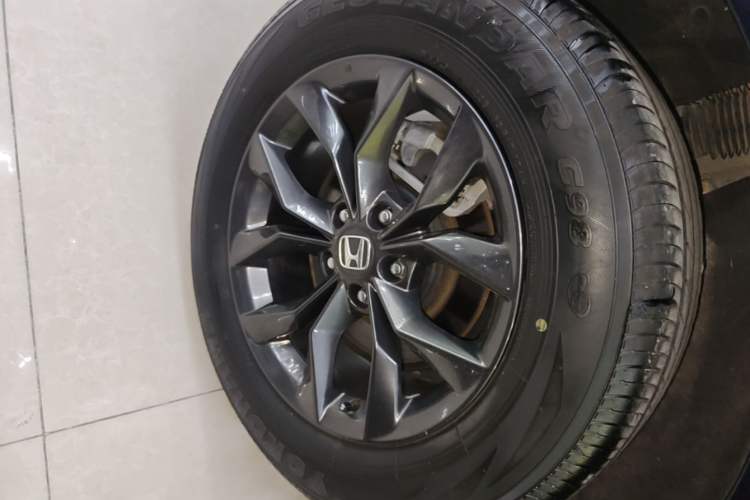 Used Honda Breeze 2023 240TURBO Two-Wheel-Drive Luxury Edition 5 Seats Right Rear Wheel Hub