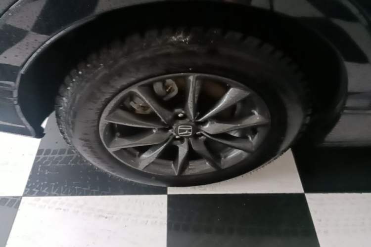 Used Honda Breeze 2023 240TURBO Two-Wheel-Drive Prestige Edition 5 Seats Right Rear Wheel Hub