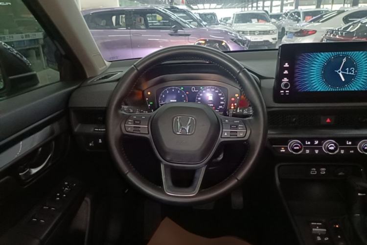 Used Honda Breeze 2023 240TURBO Two-Wheel-Drive Luxury Edition 5 Seats Steering Wheel