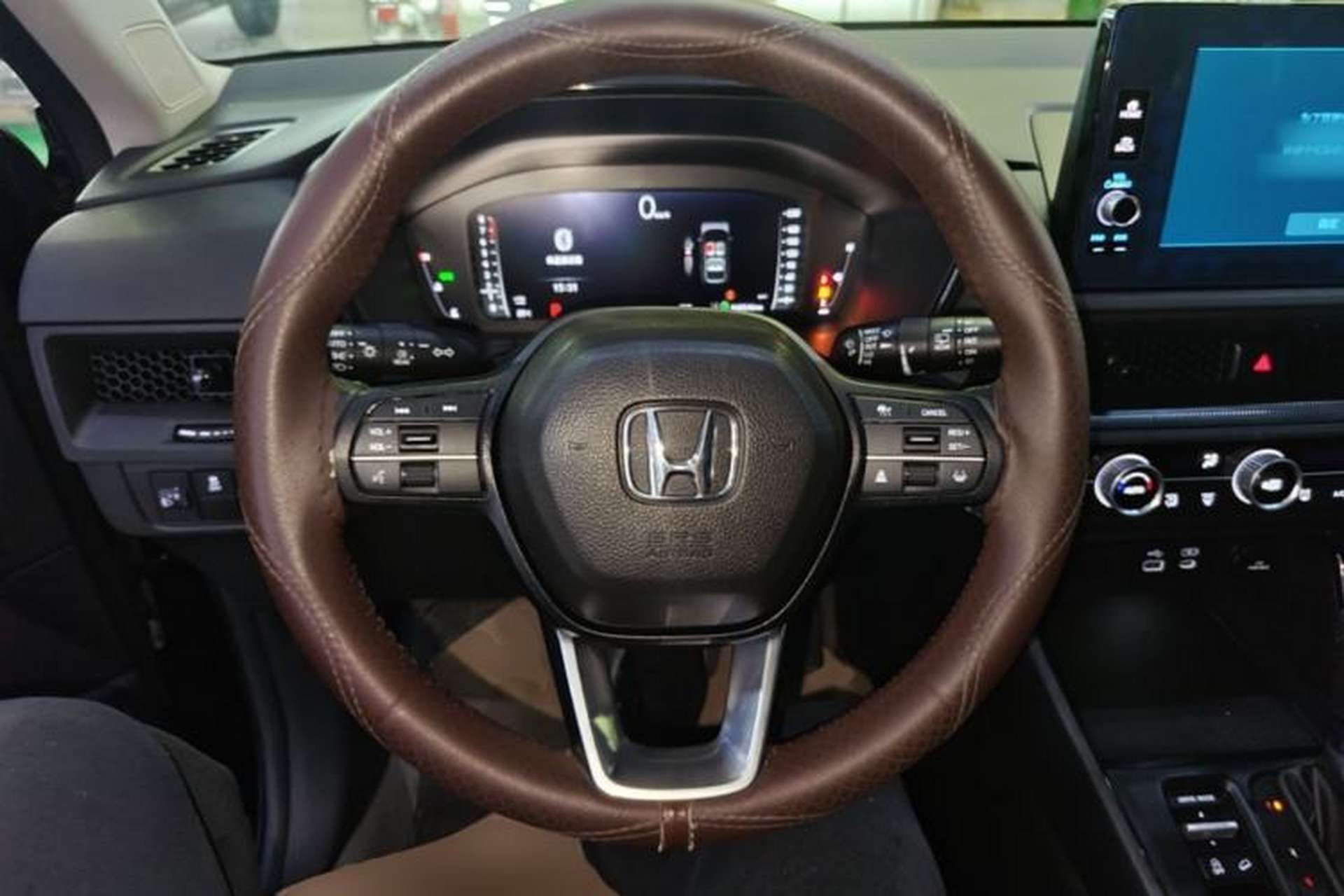 Used Honda Breeze 2023 240TURBO Two-Wheel-Drive Luxury Edition 5 Seats Steering Wheel