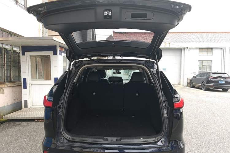 Used Honda Breeze 2023 240TURBO Two-Wheel Drive Elite Edition 5 Seats Trunk
