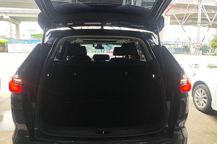 Used Honda Breeze 2023 240TURBO Two-Wheel-Drive Luxury Edition 5 Seats Trunk