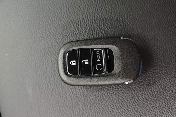 Used Honda Breeze 2023 240TURBO Two-Wheel-Drive Luxury PRO 7-Seater Vehicle Key