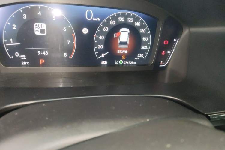 Used Honda Breeze 2023 240TURBO Two-Wheel-Drive Luxury Edition 5 Seats Odometer Close Up