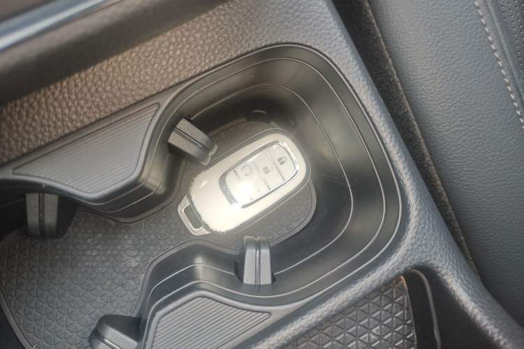 Used Honda Breeze 2023 240TURBO Two-Wheel-Drive Luxury Edition 5 Seats Interior 1