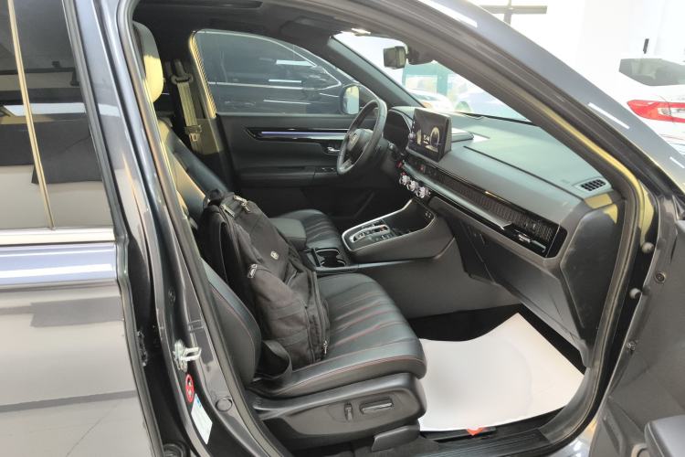Used Honda Breeze 2023 eHEV Four-Wheel Drive Supreme Edition Right Front Seat