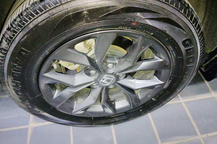 Used Honda Breeze 2023 240TURBO Two-Wheel-Drive Luxury Edition 5 Seats Right Rear Wheel Hub