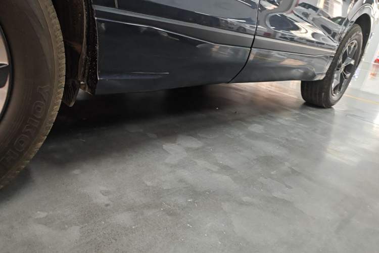 Used Honda Breeze 2023 240TURBO Two-Wheel Drive Elite Edition 5 Seats Right Side Sill