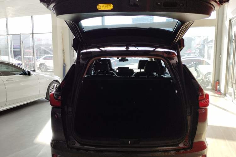 Used Honda Breeze 2023 240TURBO Two-Wheel-Drive Prestige Edition 5 Seats Trunk