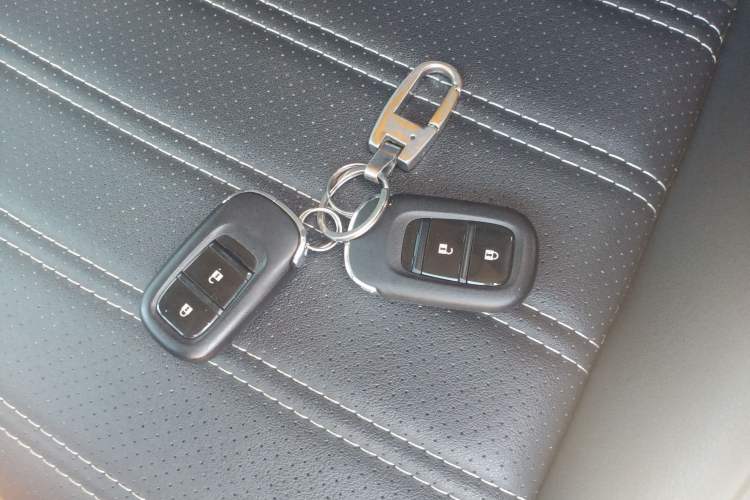 Used Honda Breeze 2023 240TURBO Two-Wheel Drive Elite Edition 5 Seats Vehicle Key